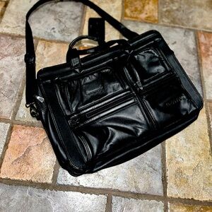 London Fog Laptop Bag